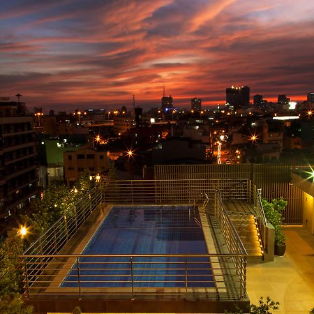 Herald Suites Makati City Exterior foto