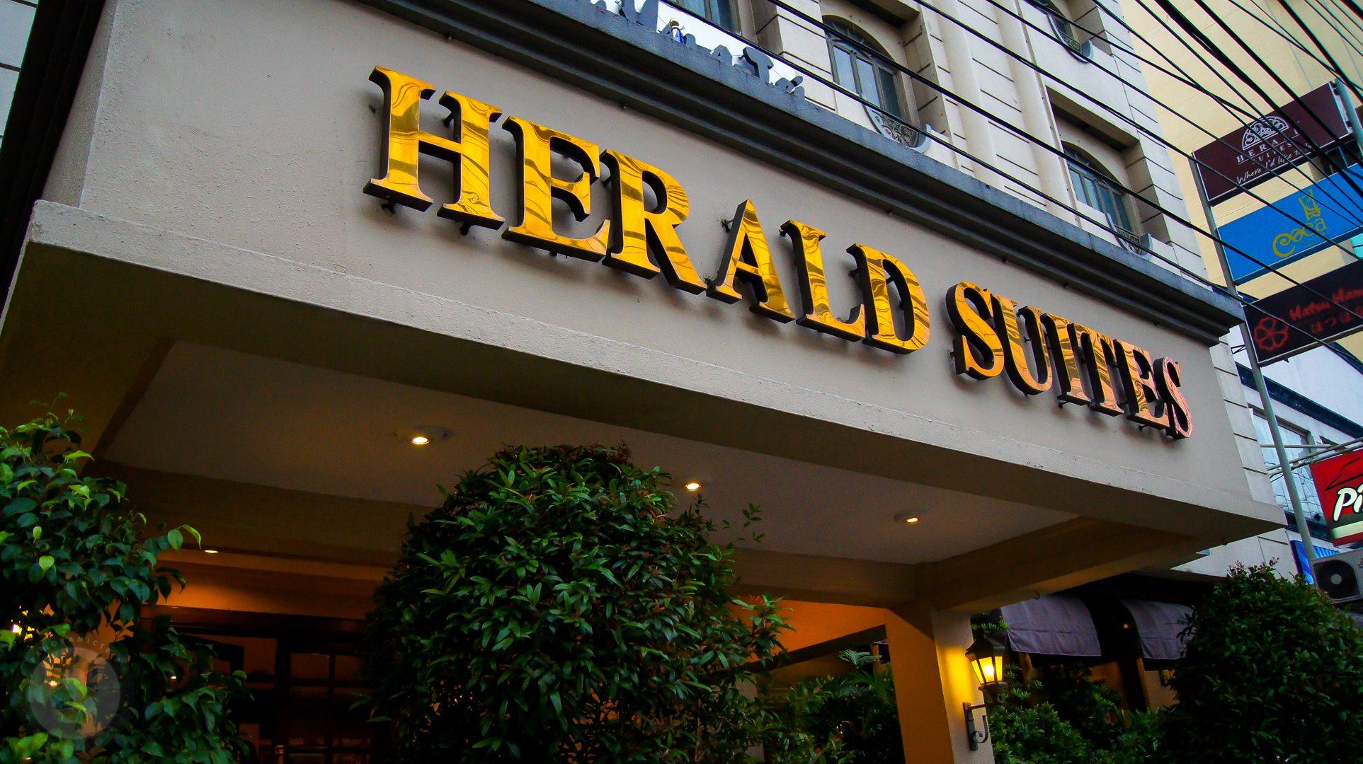 Herald Suites Makati City Exterior foto